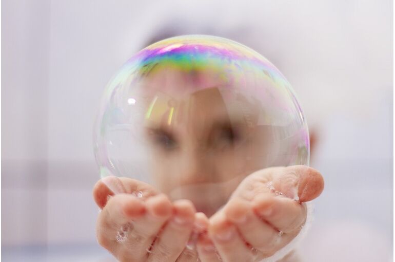 bubble-4962381_1920